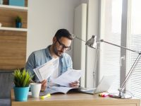 Remote-job-878367440_5760x3840